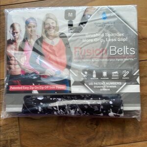 FusionBelt- Paint Splatter Size Medium- new in bag